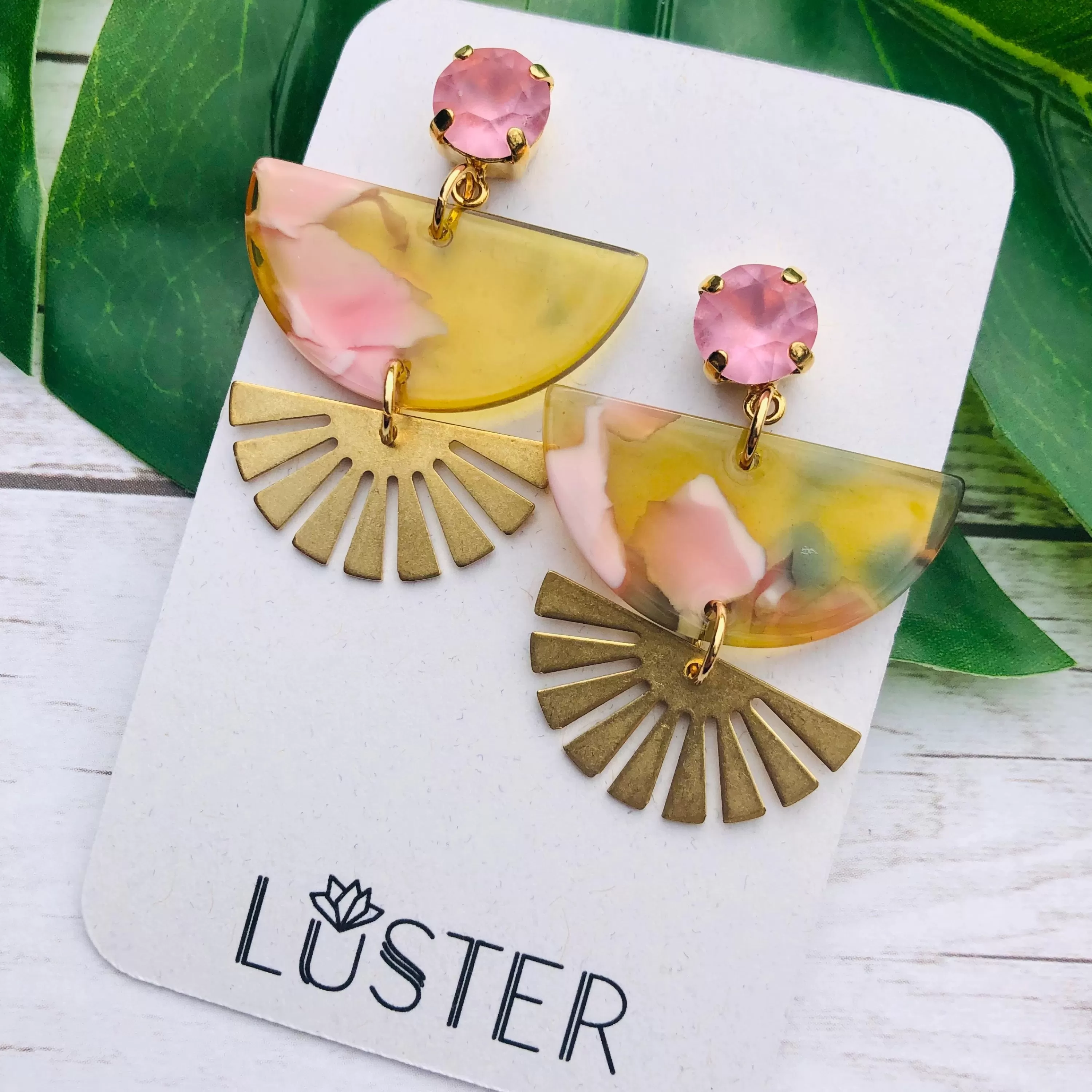 Flash Sale Luster Fantail Drop Earrings