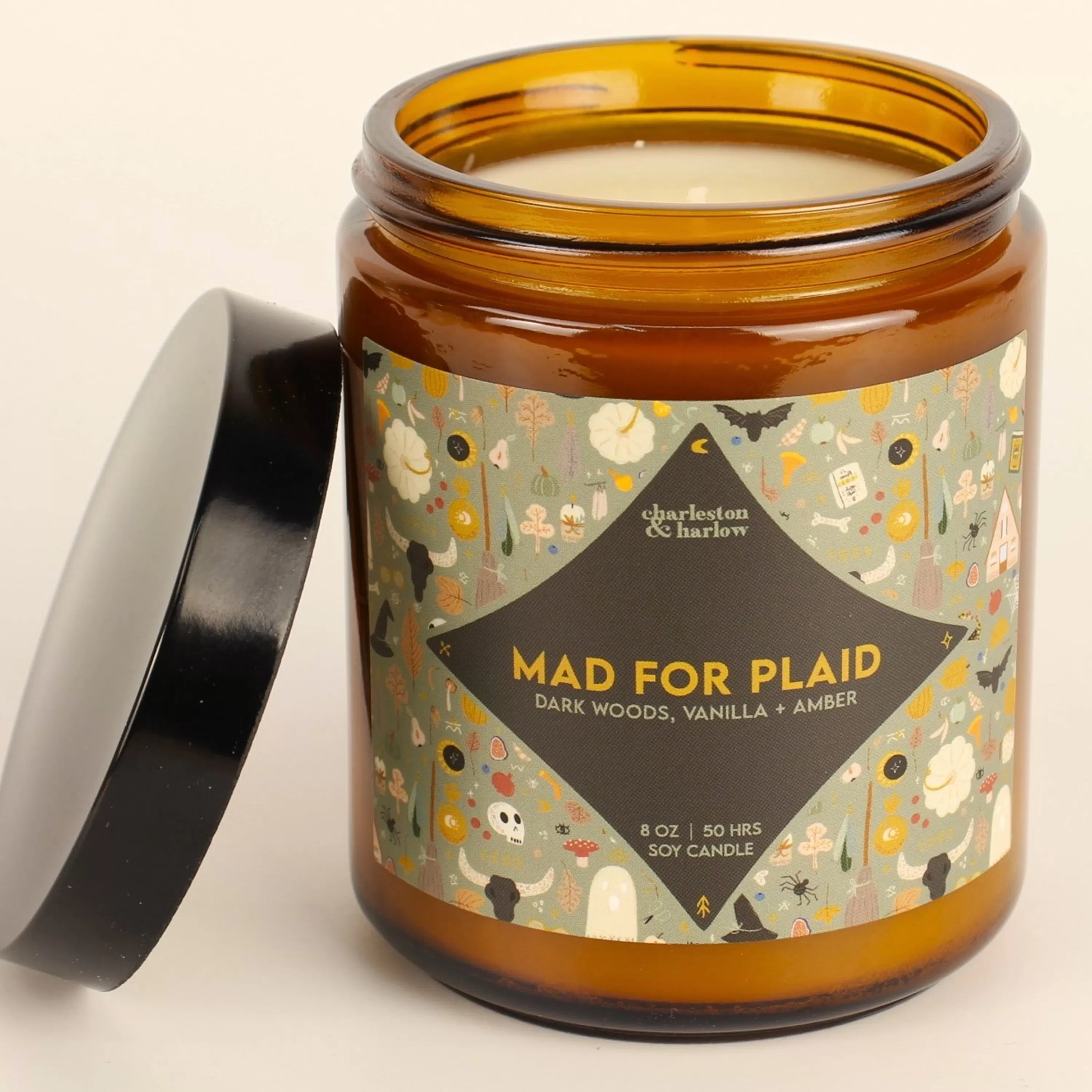 Fashion Charleston & Harlow Candle Co. Mad For Plaid Soy Wax Candle